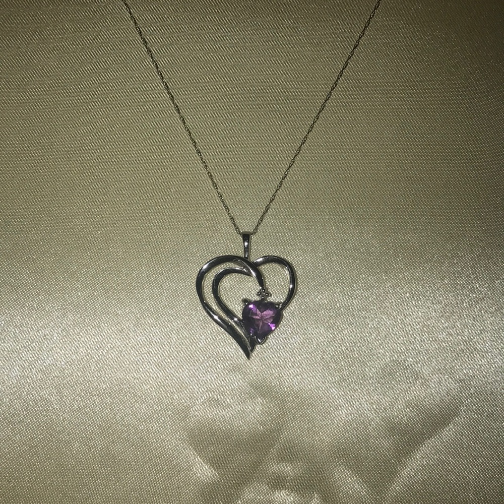 SALE🚨Solid 10k white gold necklace (MakeAnOffer)